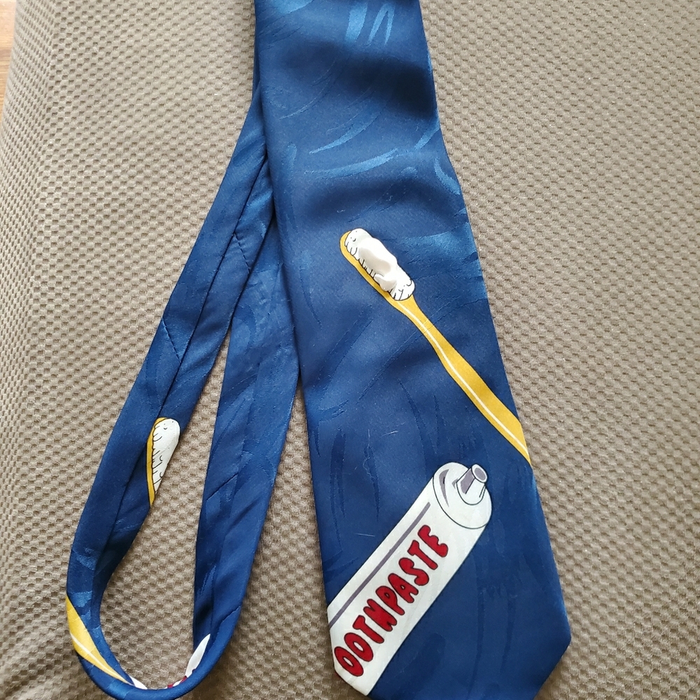Vicky Davis Toothpaste Tie